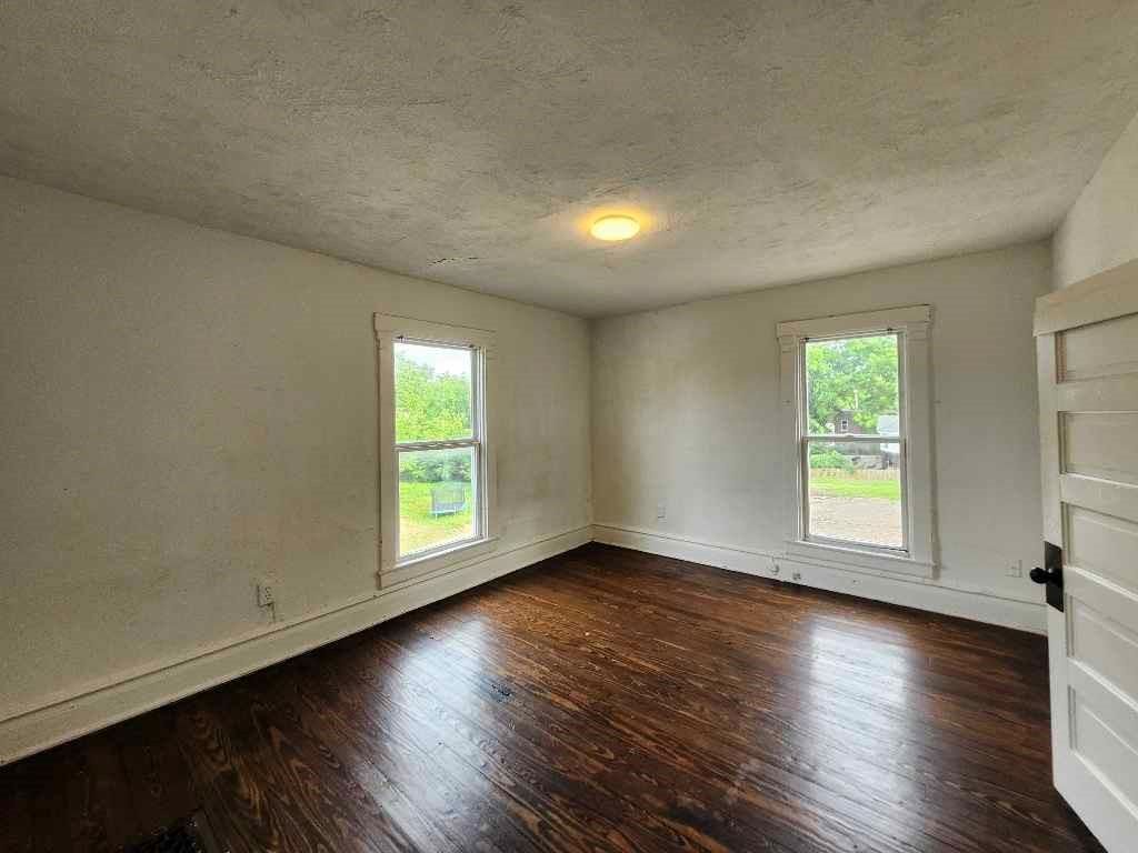 2920 Garfield Avenue — photo 14