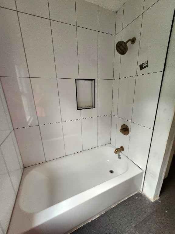 2920 Garfield Avenue — photo 20