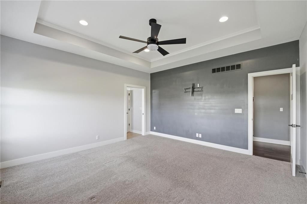 17404 Richards Street — photo 16