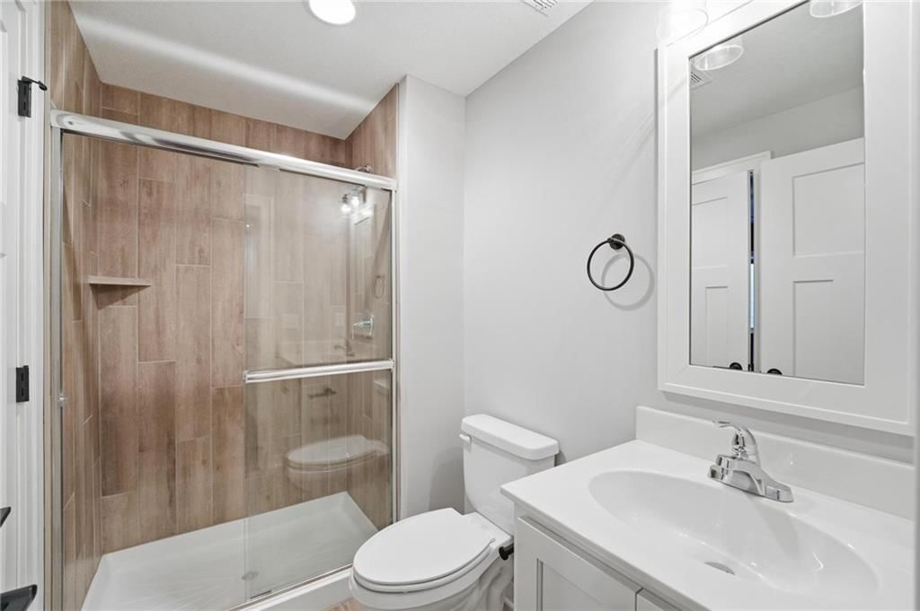17404 Richards Street — photo 40