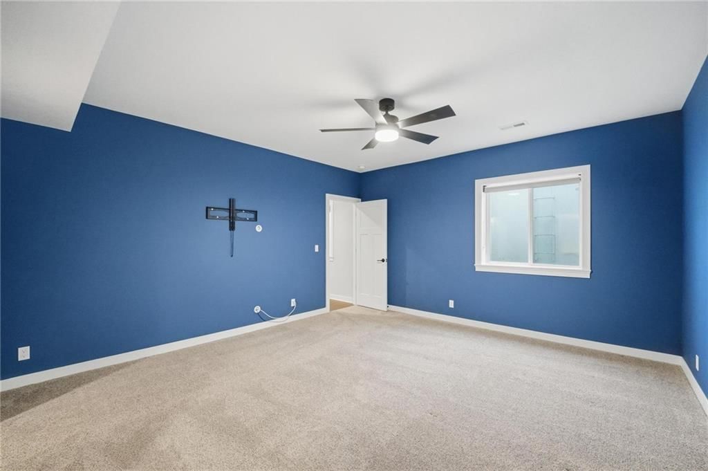 17404 Richards Street — photo 41
