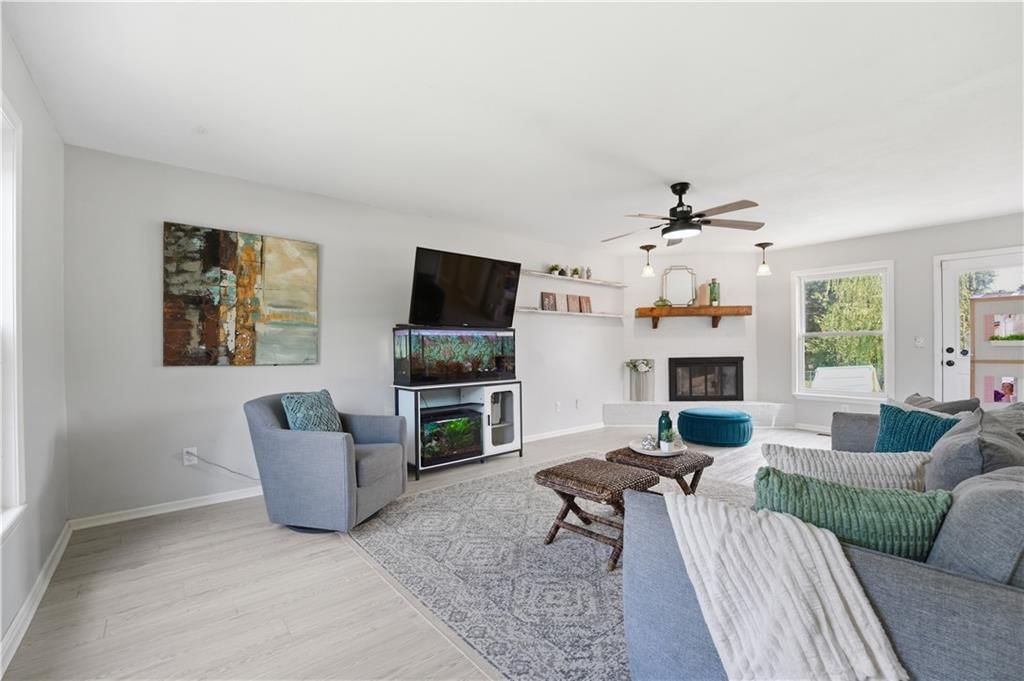 20907 W 52ND Street — photo 3