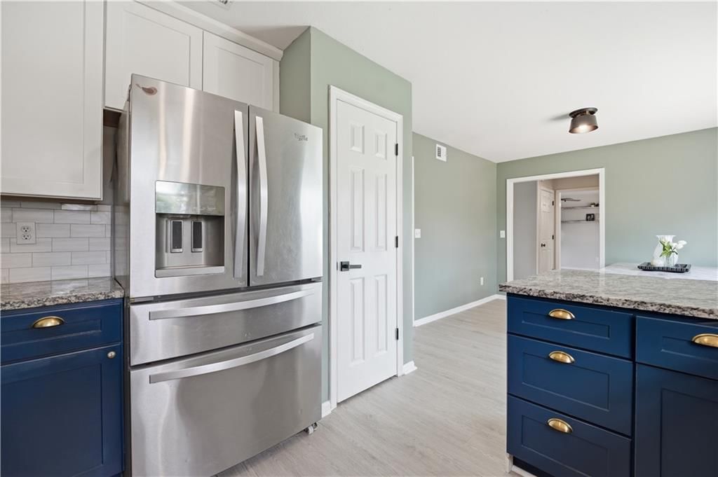 20907 W 52ND Street — photo 12