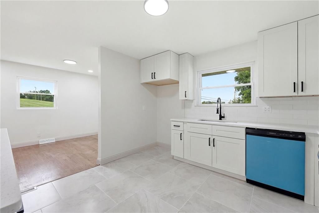 4142 N Lister Avenue — photo 15