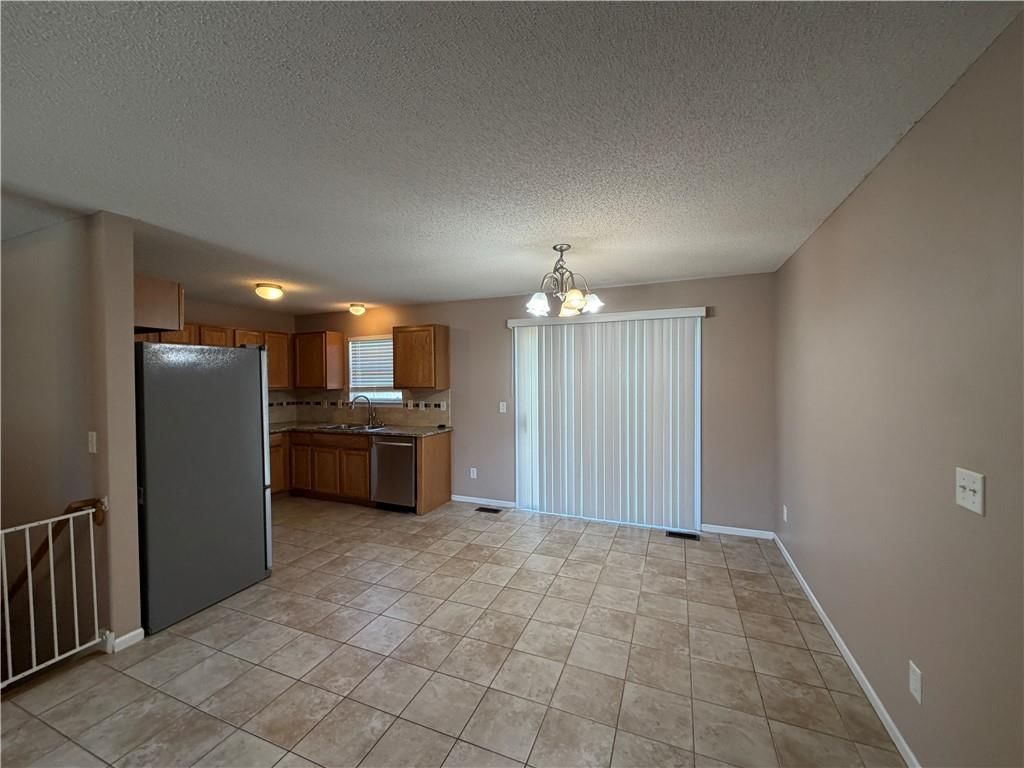 17300 Jennifer Street — photo 5