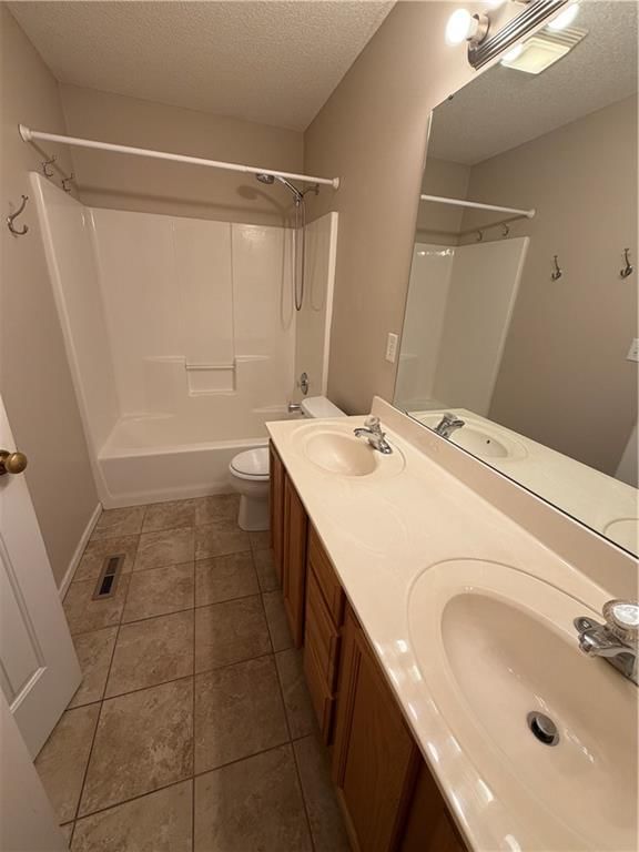 17300 Jennifer Street — photo 16