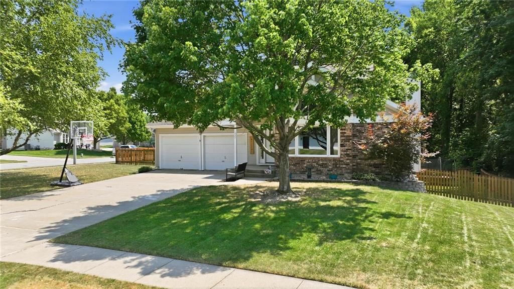 1227 NE 102nd Court — photo 3