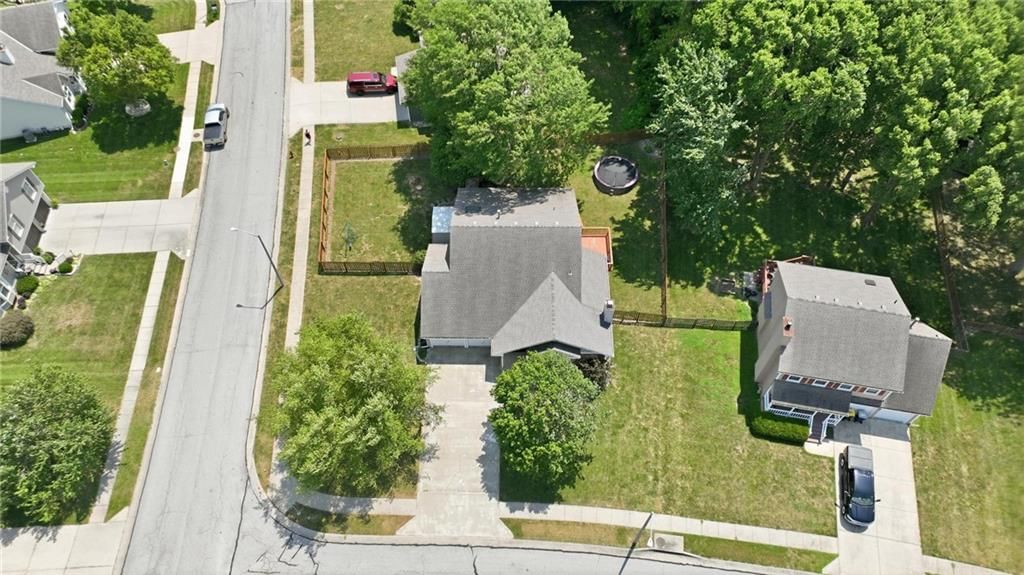 1227 NE 102nd Court — photo 4