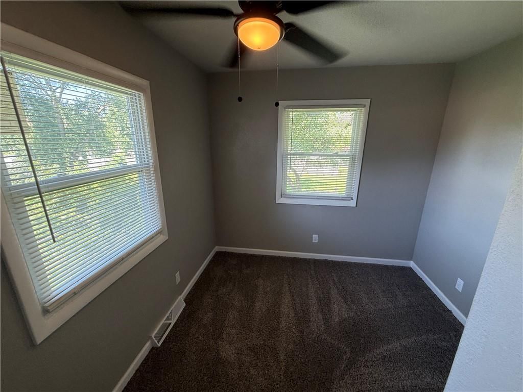 4214 Hardesty Avenue — photo 20