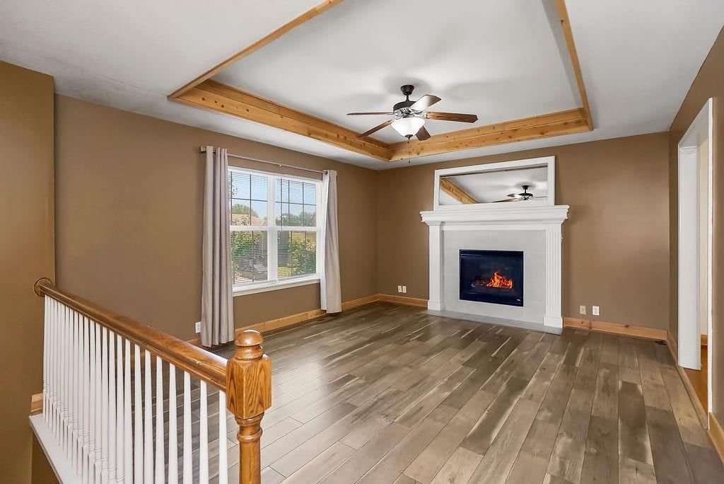 421 Golfview Drive — photo 4