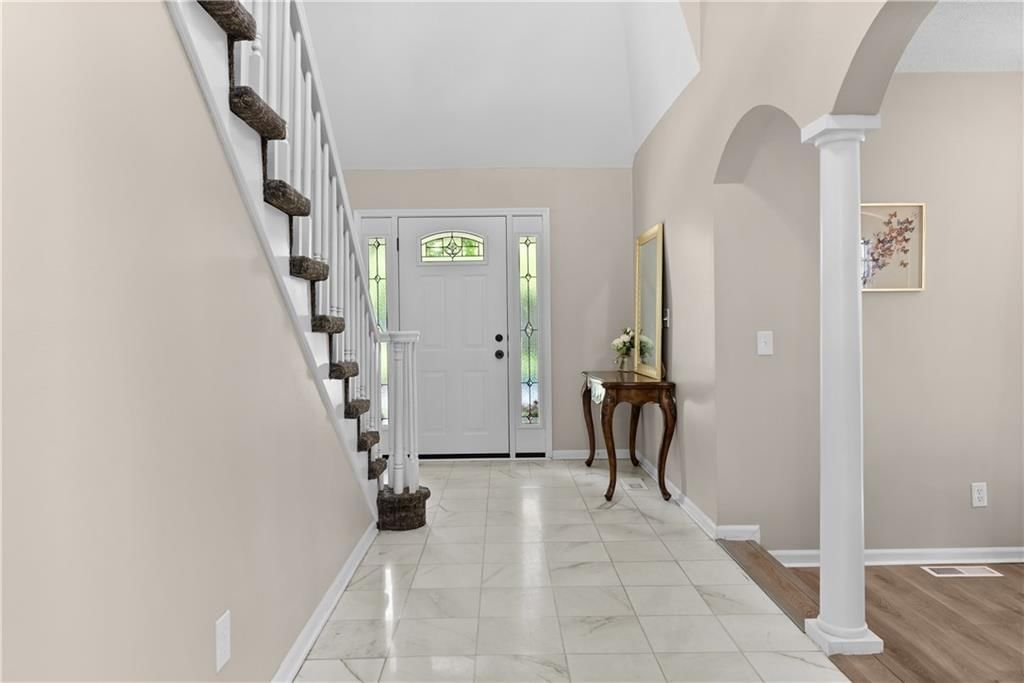 4000 NW Cimarron Street — photo 4