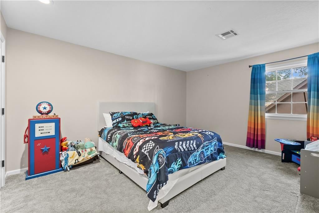 4000 NW Cimarron Street — photo 30