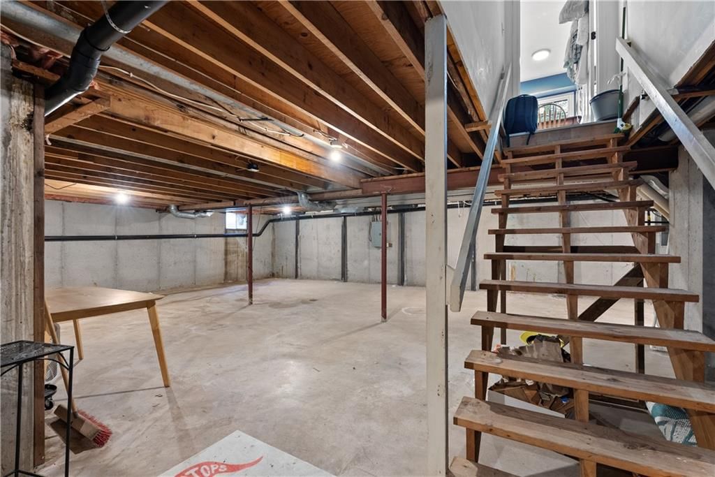 4000 NW Cimarron Street — photo 32