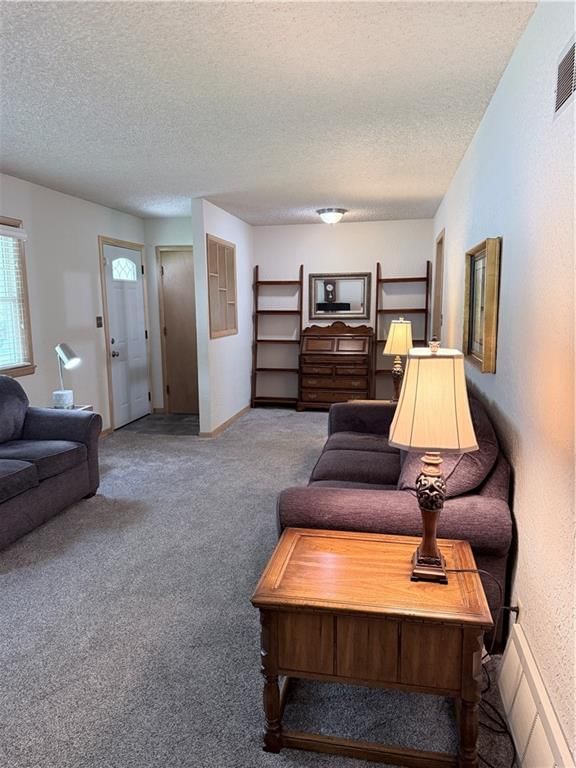 1613 N Mccoy Street — photo 5