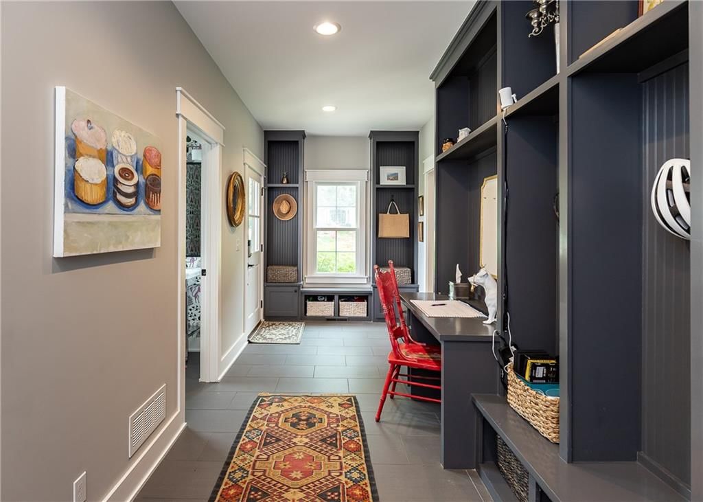 8900 Mohawk Lane — photo 16