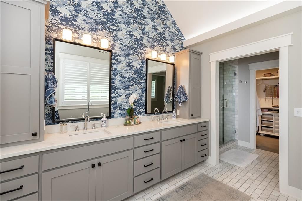 8900 Mohawk Lane — photo 23
