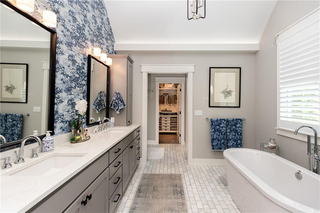 8900 Mohawk Lane — photo 24