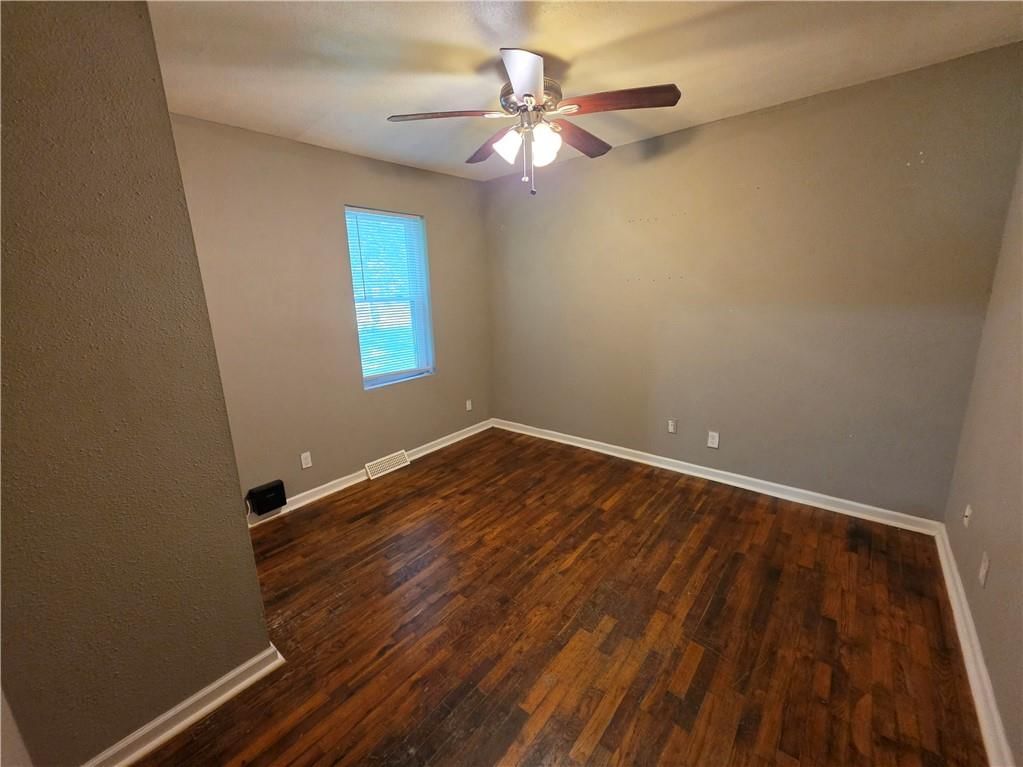 202 S 7th Street — photo 17
