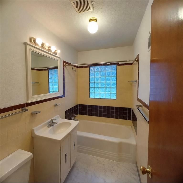 2401 Park Drive — photo 6