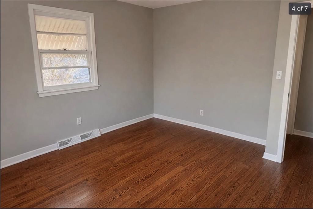 2401 Park Drive — photo 8