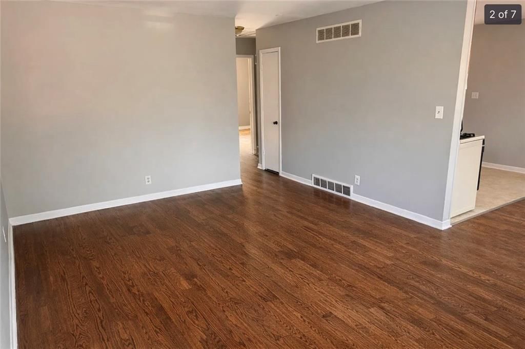 2401 Park Drive — photo 9