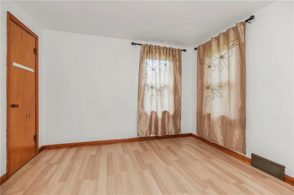 6216 YECKER Avenue — photo 11