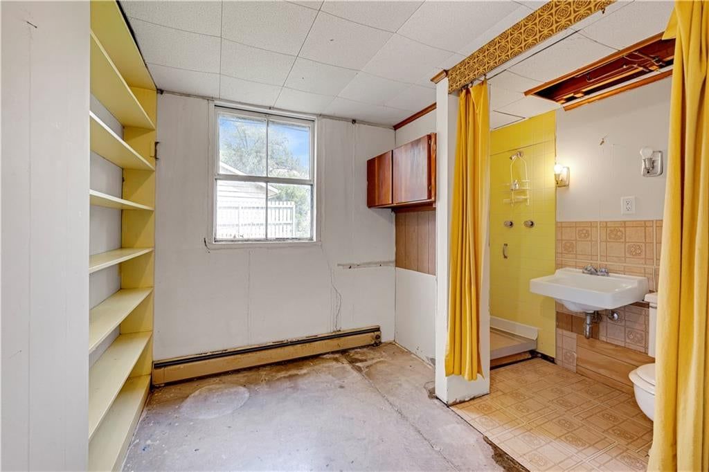 6214 W 86TH Street — photo 32