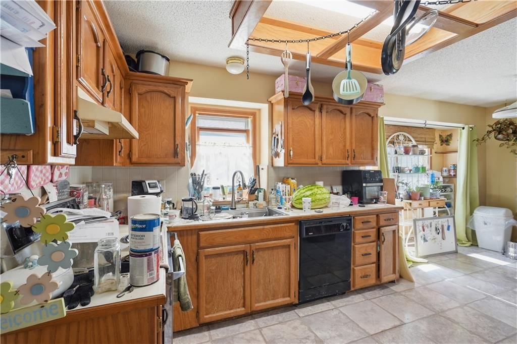1108 Brook Court — photo 10