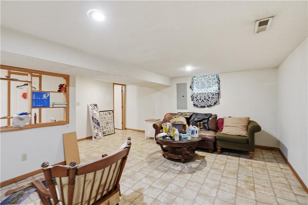1108 Brook Court — photo 25