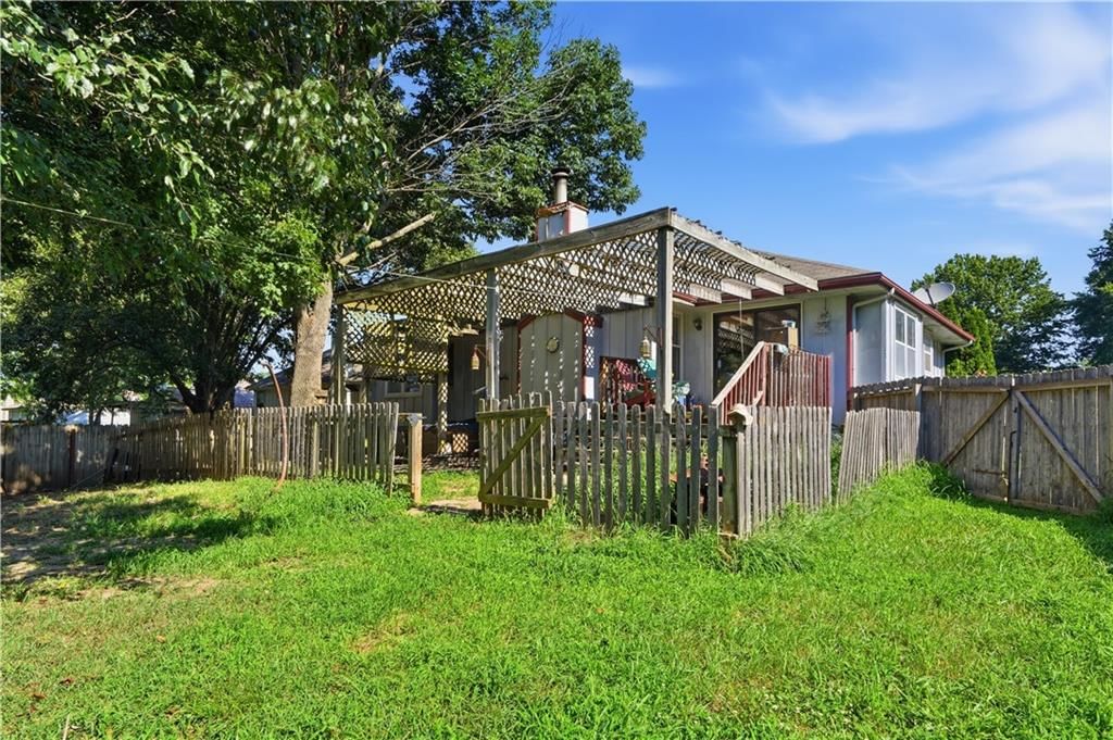 1108 Brook Court — photo 29