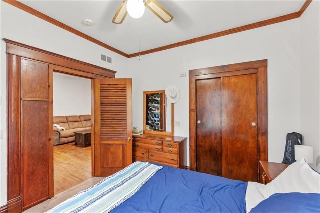 340 W 3rd Street — photo 13