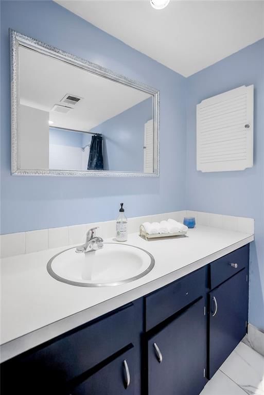 8221 Santa Fe Drive — photo 17