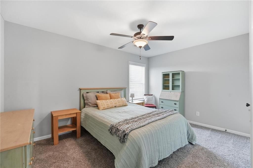 10411 N Chelsea Avenue — photo 32