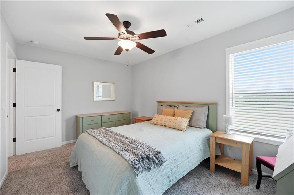 10411 N Chelsea Avenue — photo 33