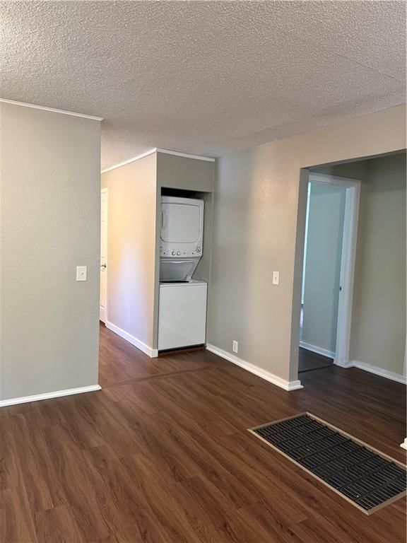 1413 W 4th Street — photo 8