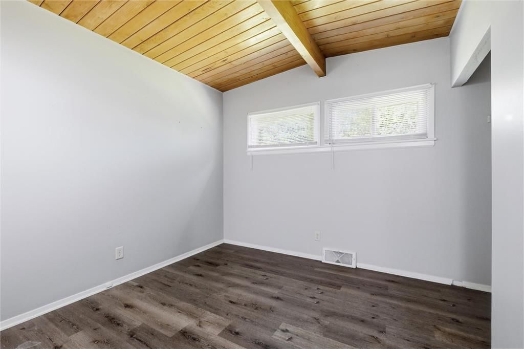 3506 Harvard Avenue — photo 11