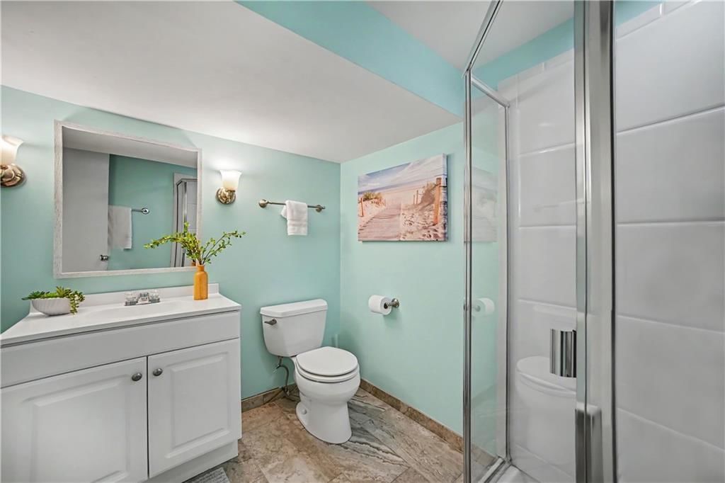 2200 W 74th Terrace — photo 27