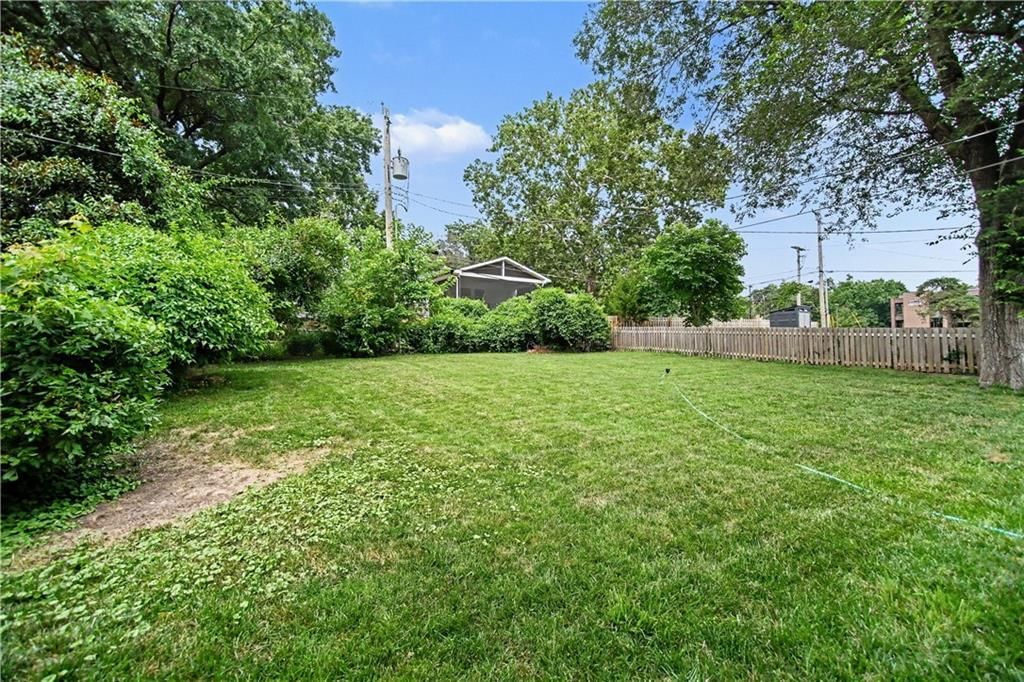 2200 W 74th Terrace — photo 30