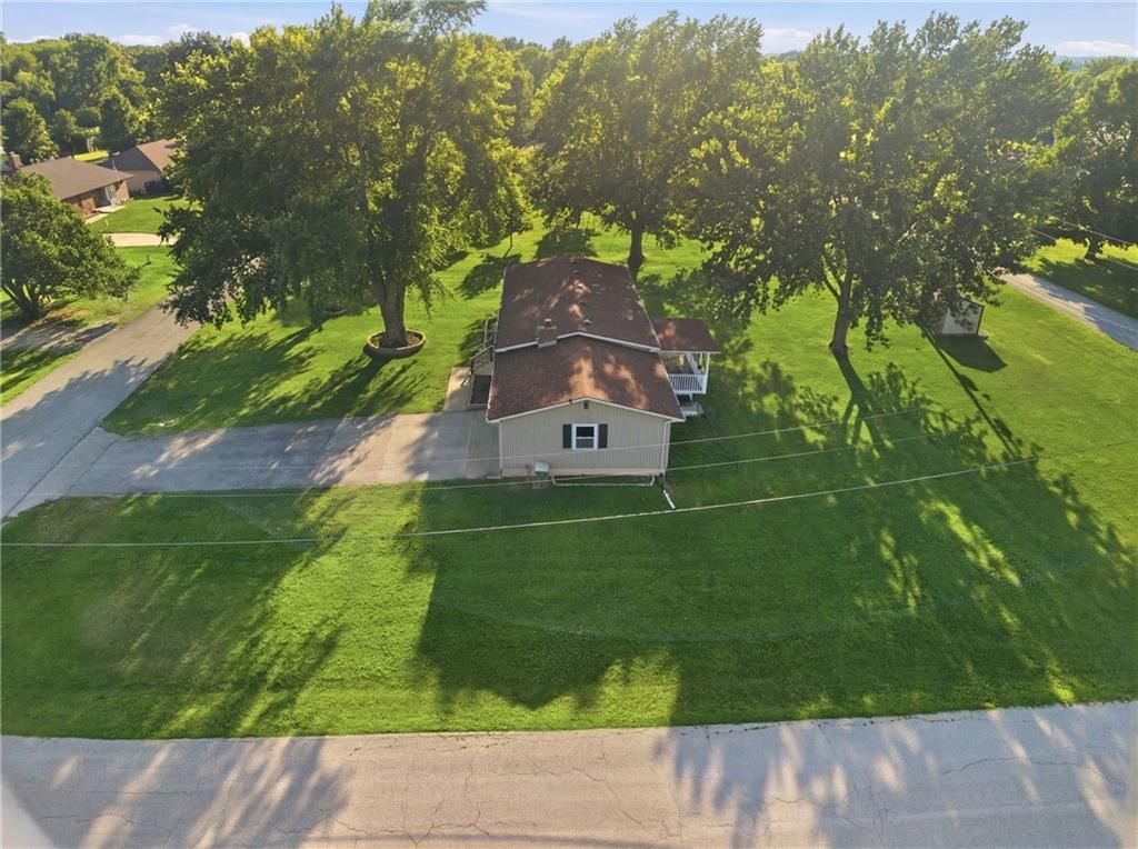 20840 W 180th Street — photo 2