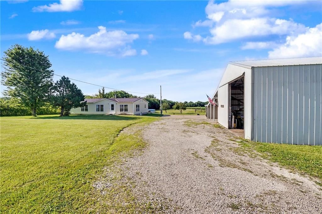 3762 Thomas Rd Thomas Road — photo 3