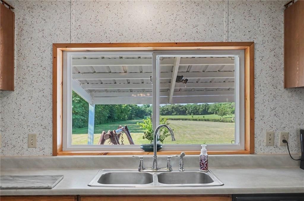 3762 Thomas Rd Thomas Road — photo 12