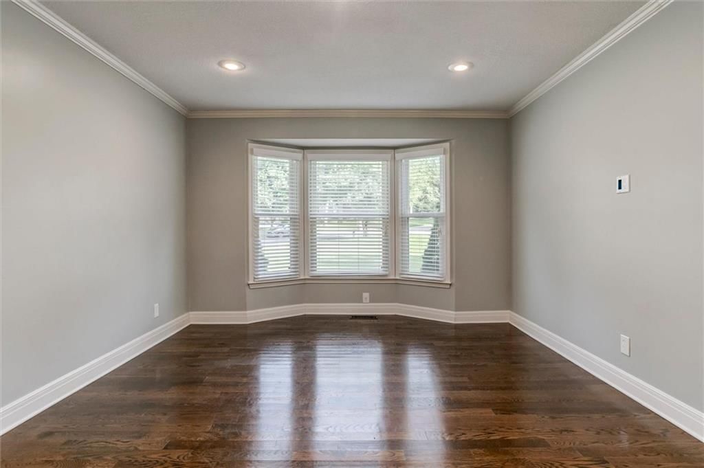 15915 Riggs Road — photo 10