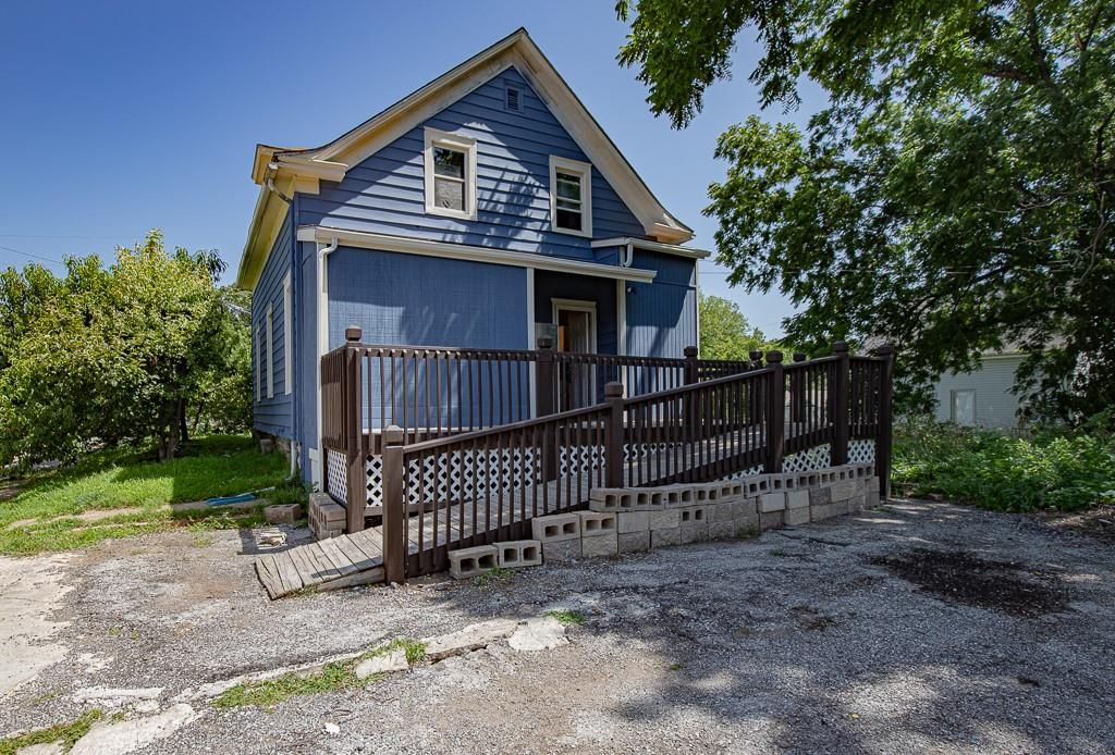 2203 E 37 Street — photo 54