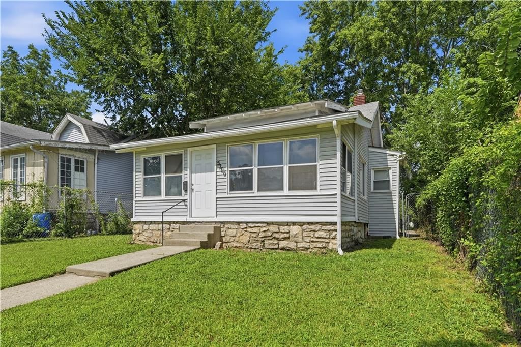 5206 Olive Street, Kansas City, MO