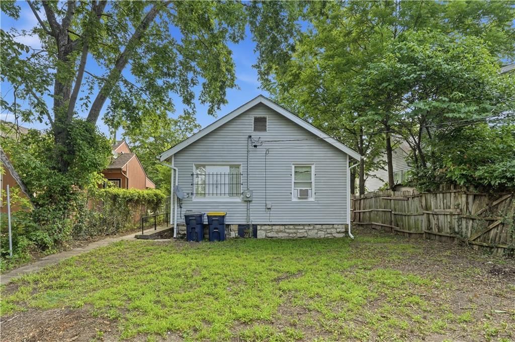 5206 Olive Street — photo 8