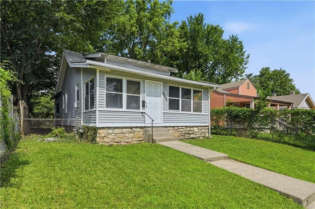 5206 Olive Street — photo 32