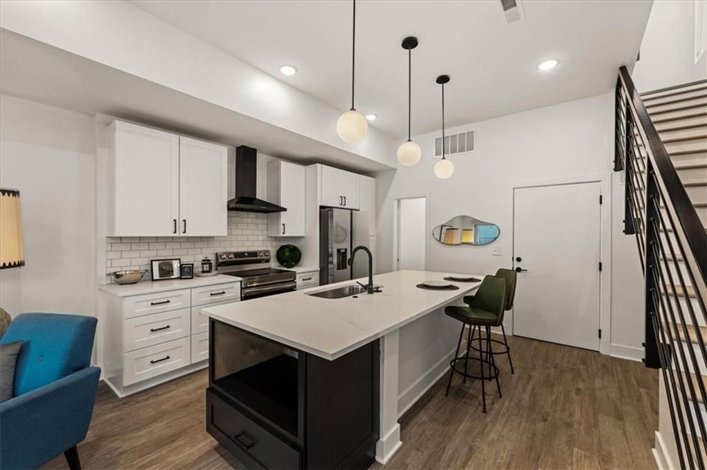 1213 E 29th Street — photo 3