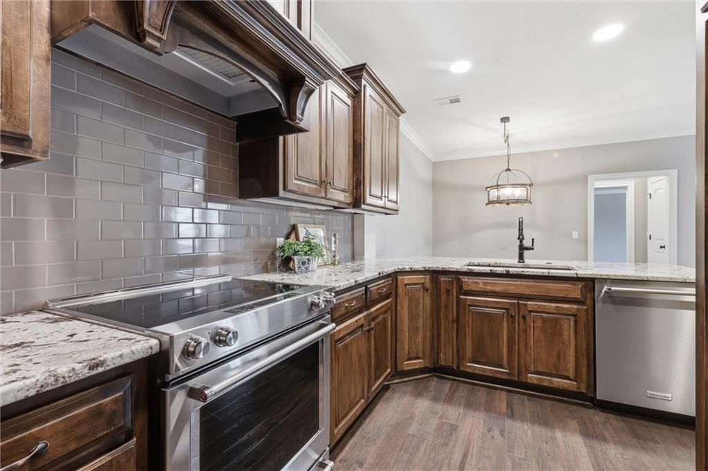 15919 Fontana Street — photo 12