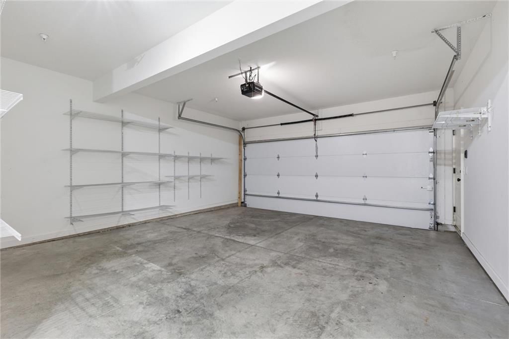 15919 Fontana Street — photo 24