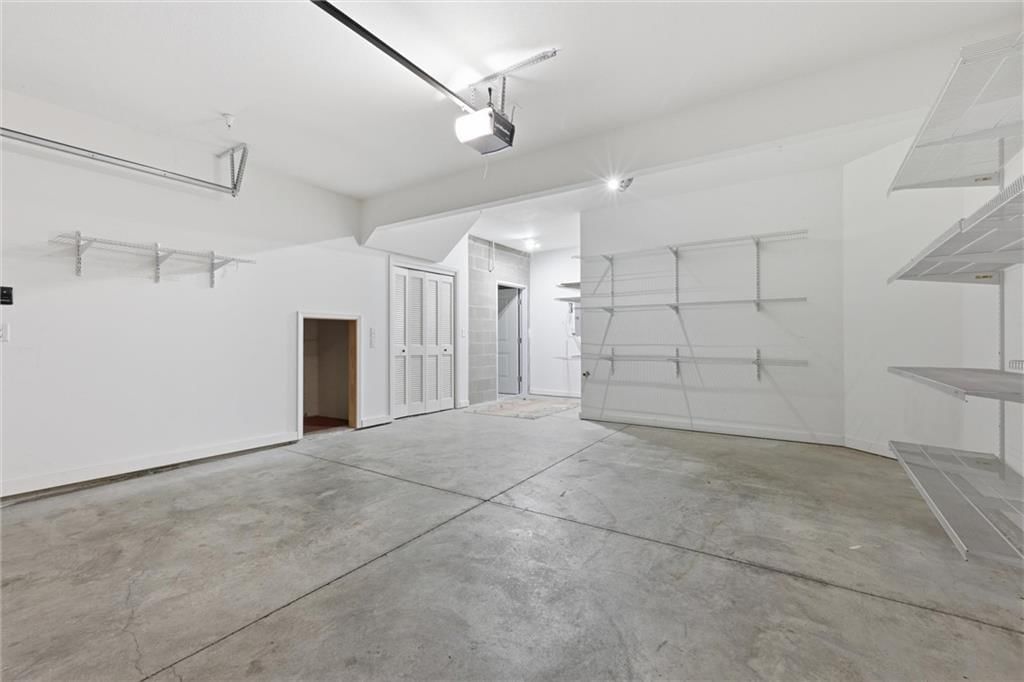 15919 Fontana Street — photo 25